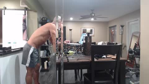 Wyatt online show from 16, 9, 2025