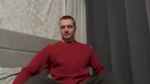 Snapshot of blue_eyed_beau chatting on 12, 4, 2026 Beau online show from 12, 4, 2026