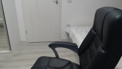 Juliet online show from 3, 2, 2026