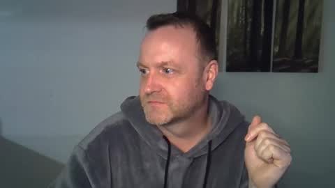 Snapshot of blue_eyes_paul chatting on 5, 4, 2026 blue_eyes_paul online show from 5, 4, 2026