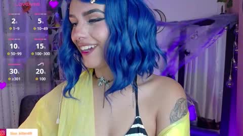 blue_kittenn online show from 19, 10, 2025