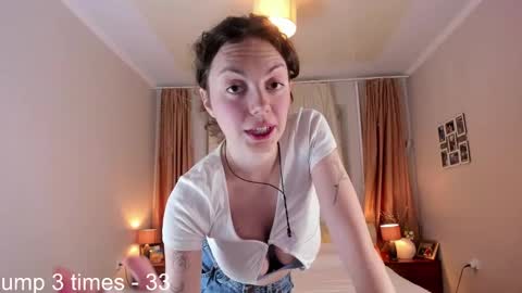 Snapshot of blueberrynight chatting on 17, 1, 2025 Elisa online show from 17, 1, 2025