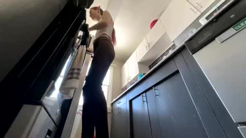 bluebloodednorsewitch online show from 13, 2, 2025