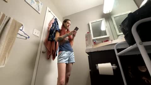 bluebloodednorsewitch online show from 9, 10, 2025