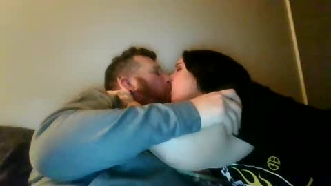 Snapshot of bluedemoneyes1986 chatting on 1, 3, 2025 bluedemoneyes1986 online show from 1, 3, 2025