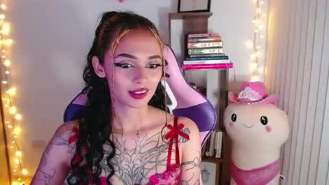 Im Abril .. Nice to meet you  thumb up me please its important  INDEPENDENT MODEL online show from 17, 10, 2025