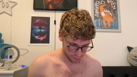 Snapshot of blueeyedtallguy chatting on 8, 12, 2024 blueeyedtallguy online show from 8, 12, 2024