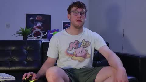 Snapshot of blueeyedtallguy chatting on 21, 10, 2025 blueeyedtallguy online show from 21, 10, 2025