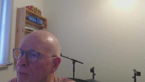 blueeyesn8 online show from 28, 12, 2024