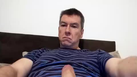 blueeyesteele online show from 28, 10, 2025