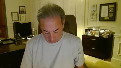 blueisles online show from 8, 4, 2026