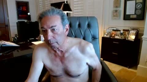 Snapshot of blueisles chatting on 5, 7, 2026 blueisles online show from 5, 7, 2026