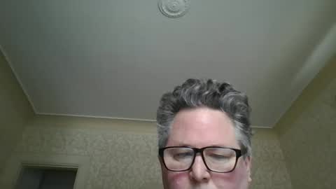 bluemoose70 online show from 25, 2, 2025