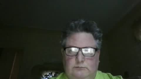 Snapshot of bluemoose70 chatting on 1, 4, 2026 bluemoose70 online show from 1, 4, 2026