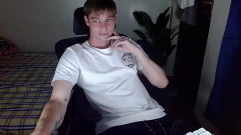 blueeyedboyisasia online show from 23, 7, 2026