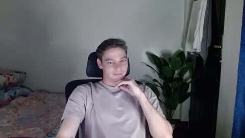 blueeyedboyisasia online show from 26, 7, 2026