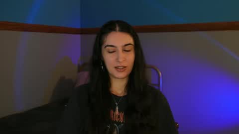 Snapshot of bluntbabe chatting on 1, 1, 2025 Sasha online show from 1, 1, 2025