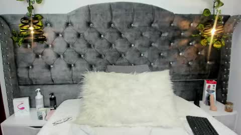 blushhabex22 online show from 15, 4, 2026