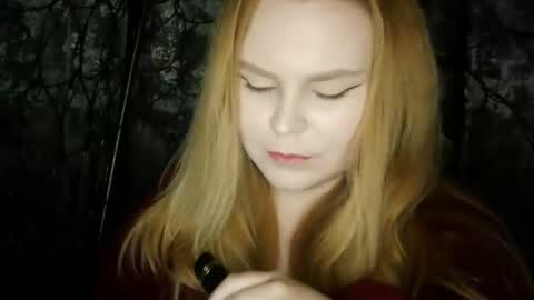 blushing_star online show from 21, 11, 2025