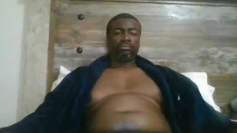 bluuthunder1914 online show from 4, 2, 2025