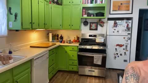 ZuperZexyZounds online show from 4, 2, 2026