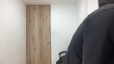 Bob  INDEPENDENT MODEL online show from 7, 10, 2025