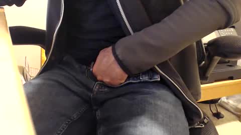 Snapshot of bobbuild chatting on 1, 11, 2025 bobbuild online show from 1, 11, 2025