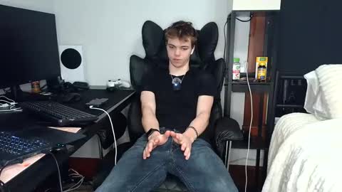 bobby72738 online show from 9, 9, 2025