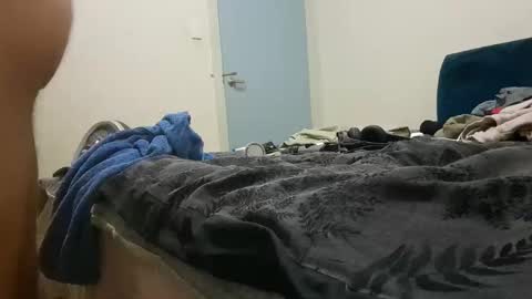 Snapshot of bobby_00x00 chatting on 2, 3, 2026 bobby_00x00 online show from 2, 3, 2026