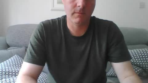 bobby_113 online show from 14, 7, 2026
