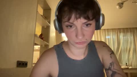 Snapshot of bobwig4 chatting on 30, 10, 2025 Tips prfr 11-55-111 tok online show from 30, 10, 2025