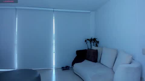 danna online show from 14, 10, 2025