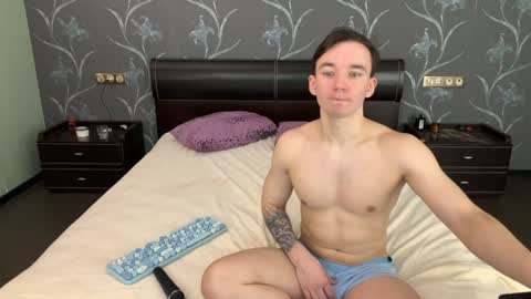 Molly  Sonya  Bugs online show from 15, 1, 2025