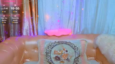 Mia online show from 13, 11, 2025