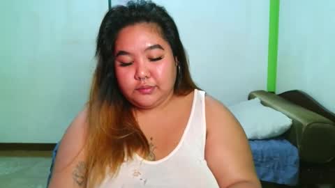 Snapshot of bombastic_darla chatting on 7, 4, 2026 bombastic_darla online show from 7, 4, 2026