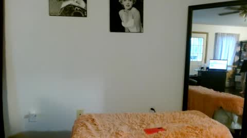 BombshellBaeby online show from 21, 9, 2025