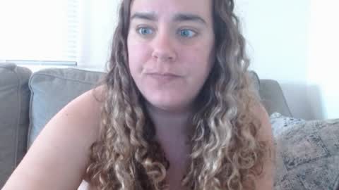 Snapshot of bongmamabear chatting on 27, 5, 2026 bongmamabear online show from 27, 5, 2026