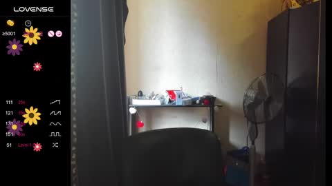 Snapshot of boni_nell__ chatting on 9, 2, 2025 Nell online show from 9, 2, 2025