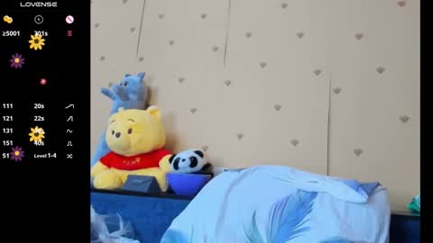 Snapshot of boni_nell__ chatting on 15, 12, 2025 Nell online show from 15, 12, 2025