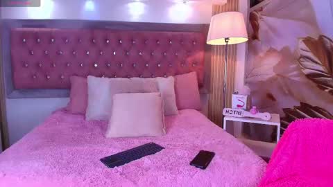 Snapshot of bonn_glow chatting on 14, 3, 2026 i AM Bonnie online show from 14, 3, 2026