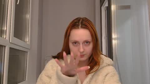 Snapshot of bonne_chance chatting on 26, 2, 2025 bonne_chance online show from 26, 2, 2025