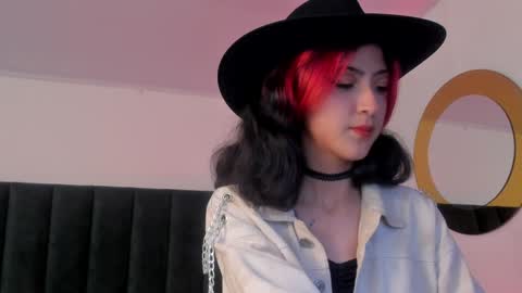   online show from 26, 12, 2024