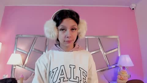 Bonnie  online show from 28, 12, 2024