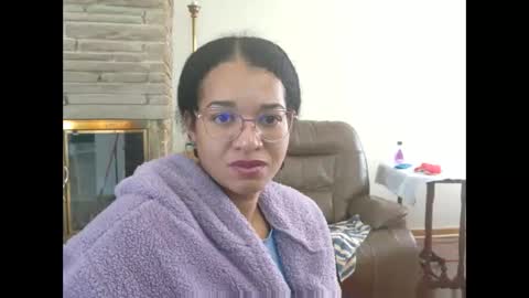 Snapshot of bonvivantb chatting on 16, 12, 2025 Queen Bon Vivantt online show from 16, 12, 2025