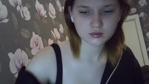 Snapshot of bony_may4 chatting on 2, 2, 2025 bony_may4 online show from 2, 2, 2025