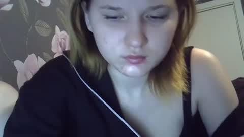 Snapshot of bony_may4 chatting on 2, 2, 2025 bony_may4 online show from 2, 2, 2025