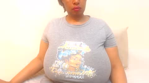 boobyqueen online show from 6, 7, 2026