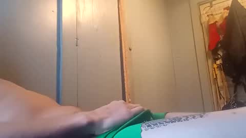 boog869633 online show from 6, 11, 2025