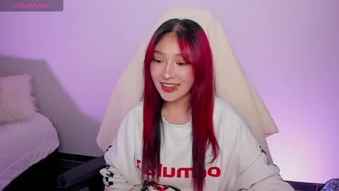 Booniee online show from 4, 12, 2024