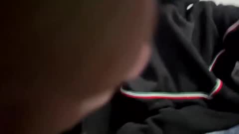 SHY BOY online show from 2, 11, 2025